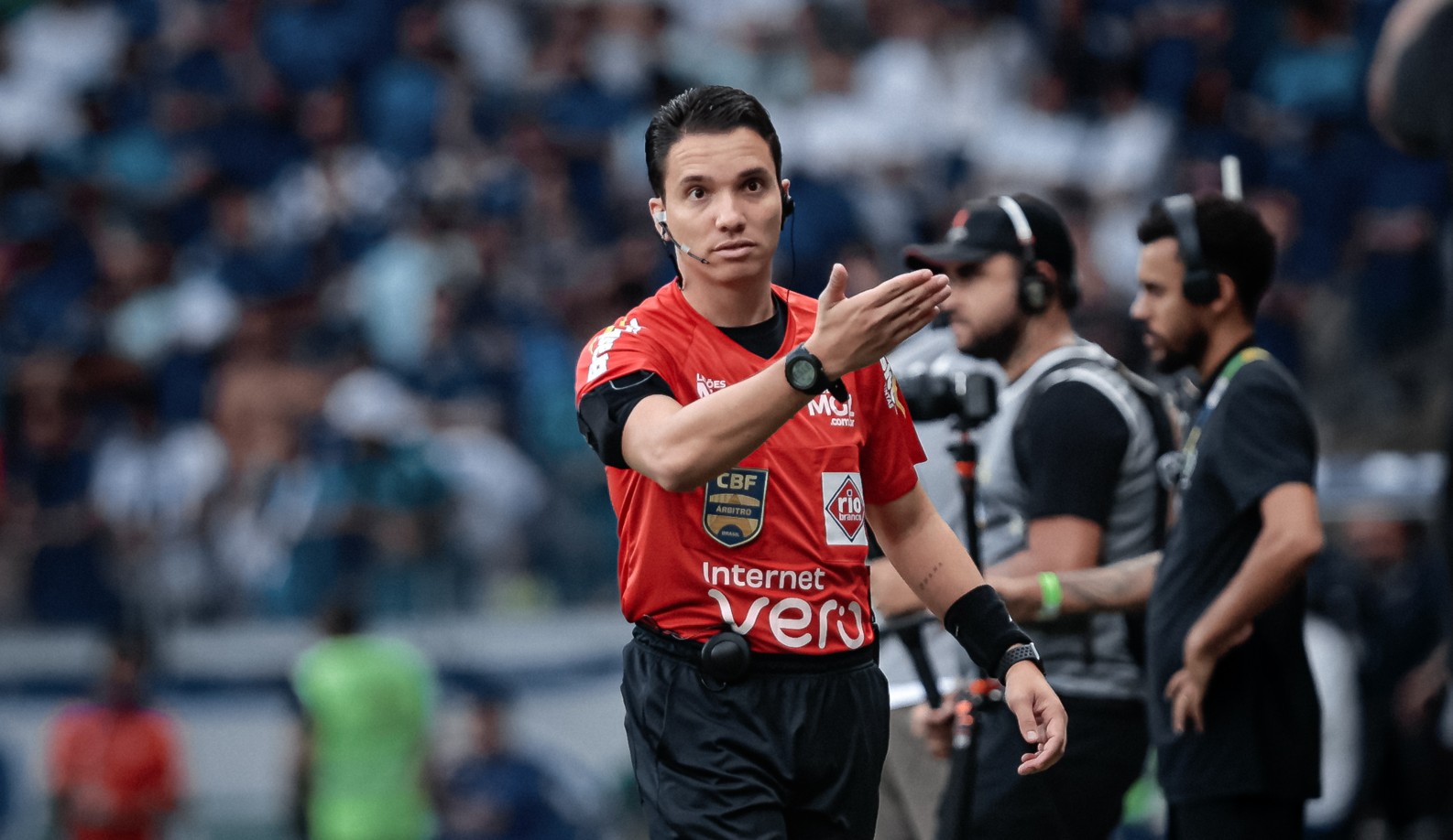 Árbitro jovem e promissor será o responsável pelo duelo Cruzeiro x Pouso Alegre no Mineiro – imagem do artigo