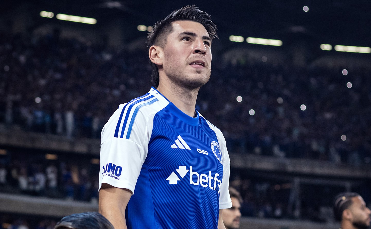 Lucas Villalba retorna ao Cruzeiro após lesão e revela segredo da recuperação rápida – imagem do artigo