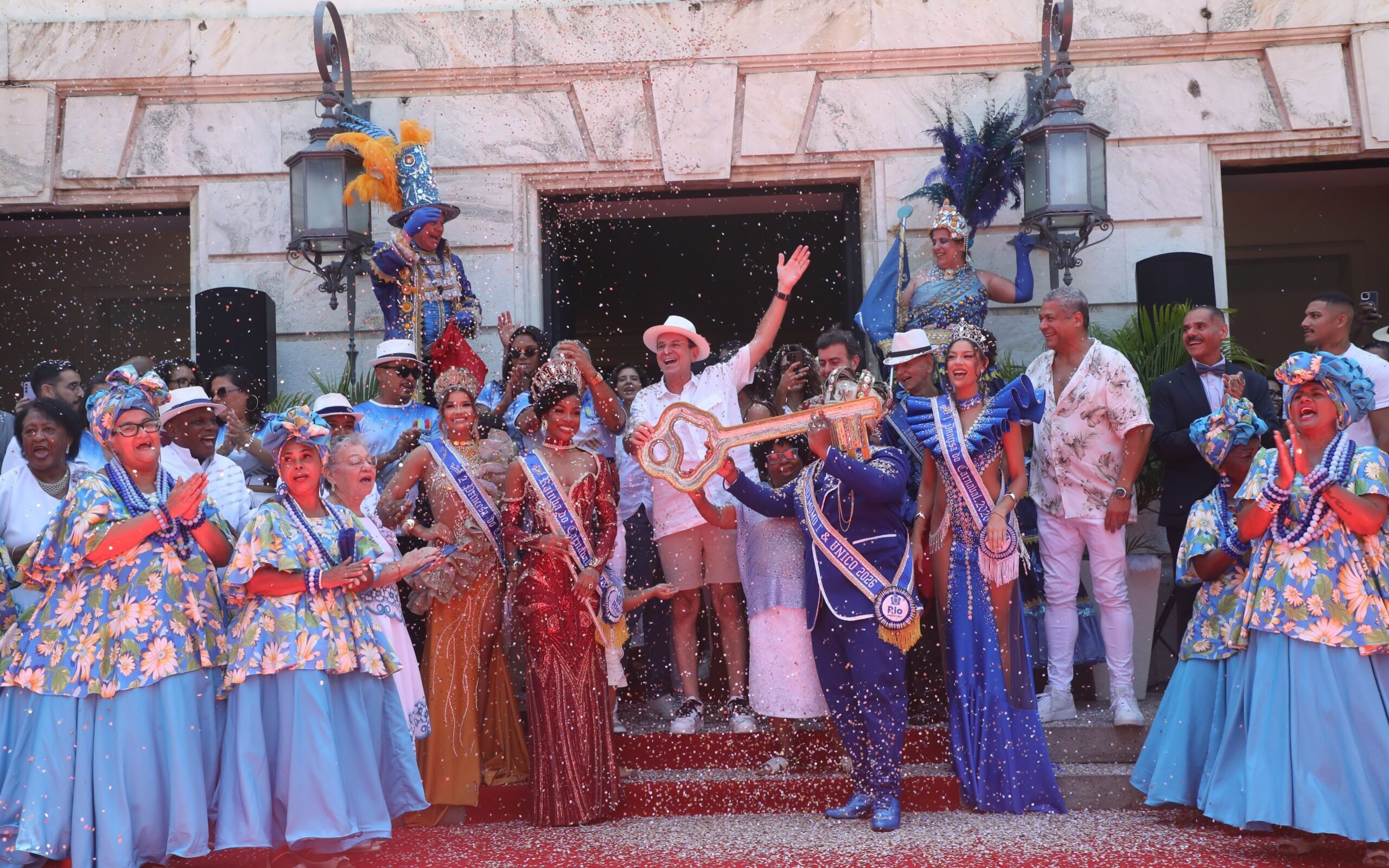 Carnaval e futebol: confira como a folia vai agitar as ruas e os gramados em 2026