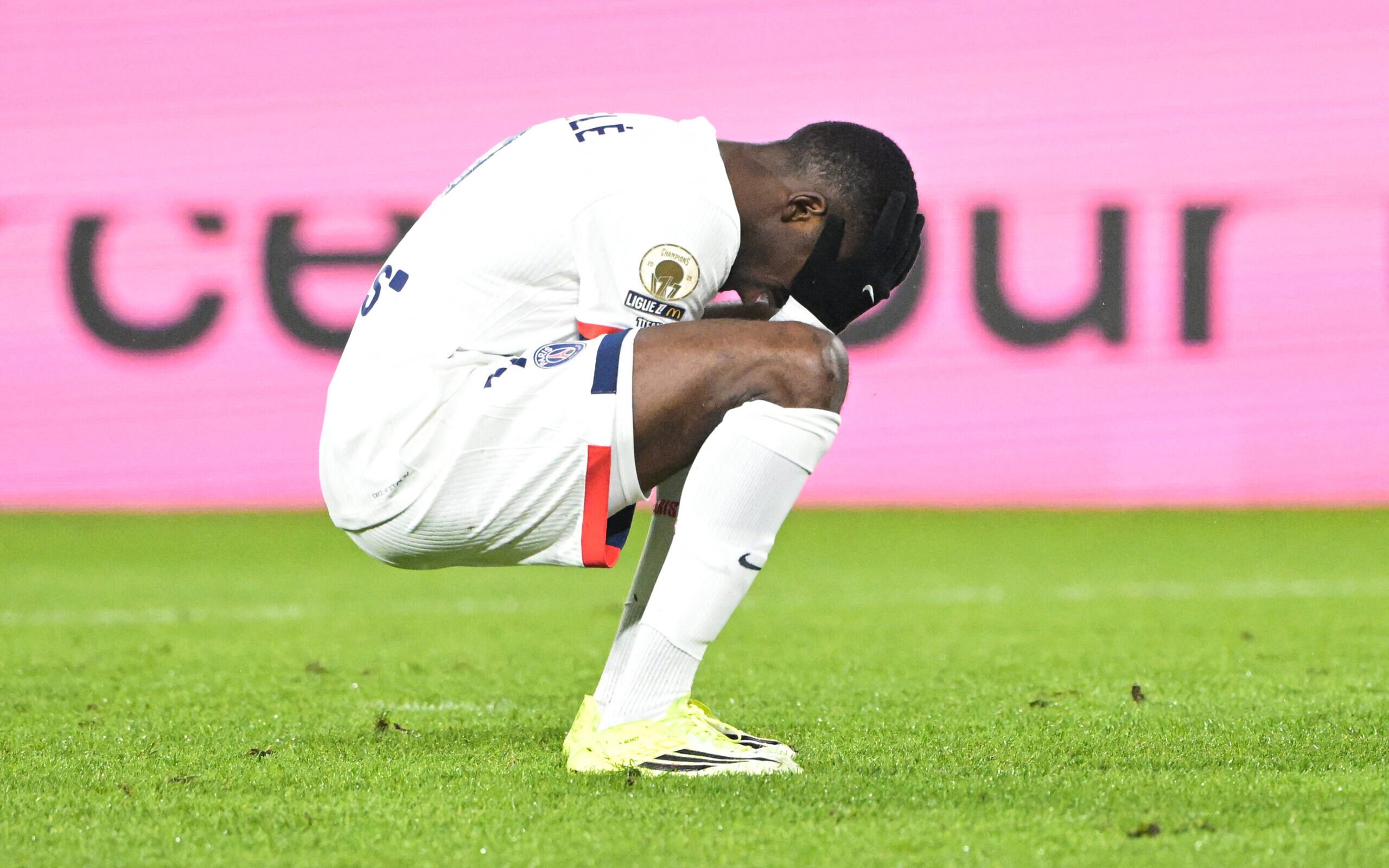 PSG e Mônaco se enfrentam em duelo decisivo da Champions em meio a crise no clube parisiense