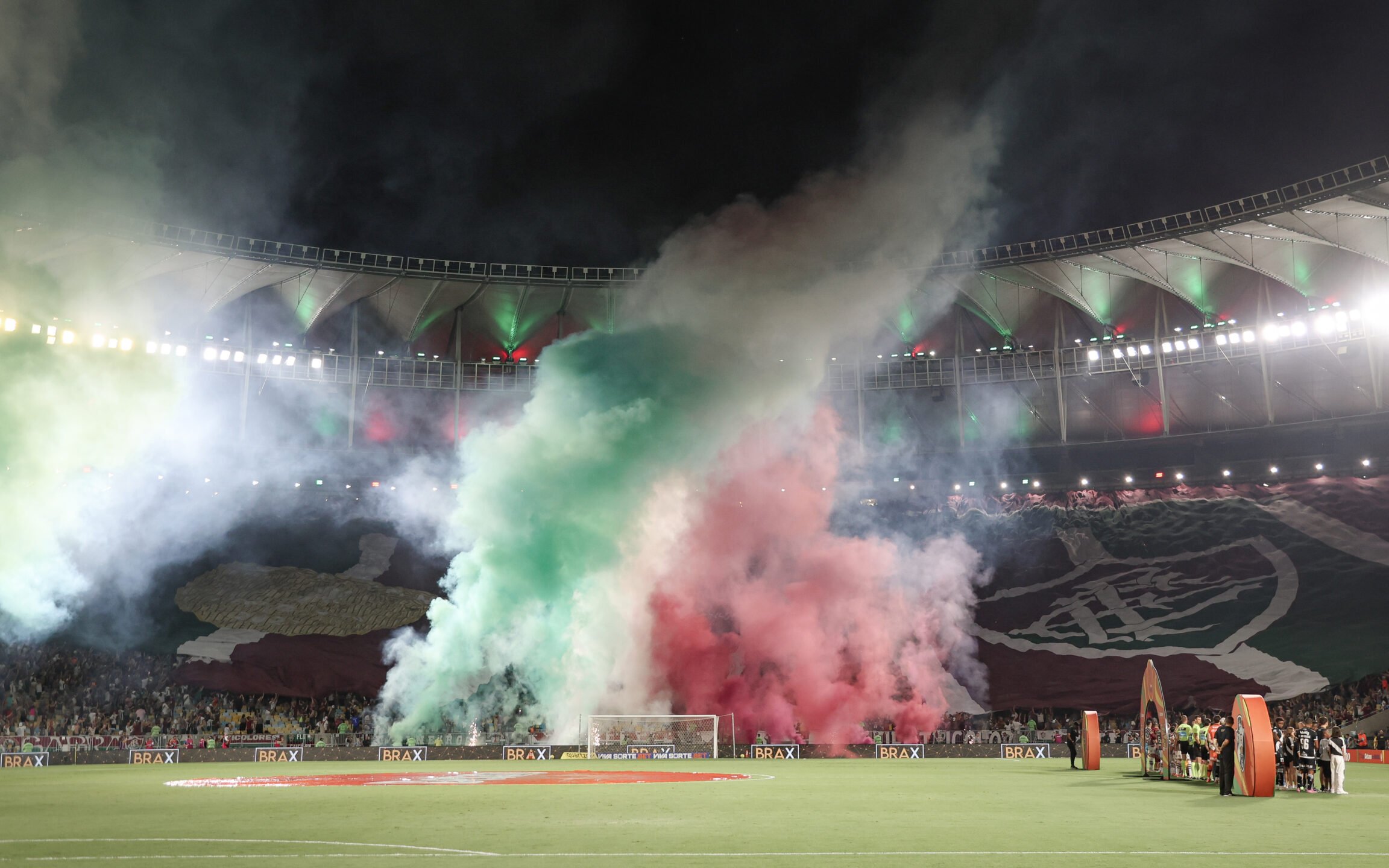 Fluminense e Maracanã anunciam parceria com desconto para torcedores em passeios turísticos