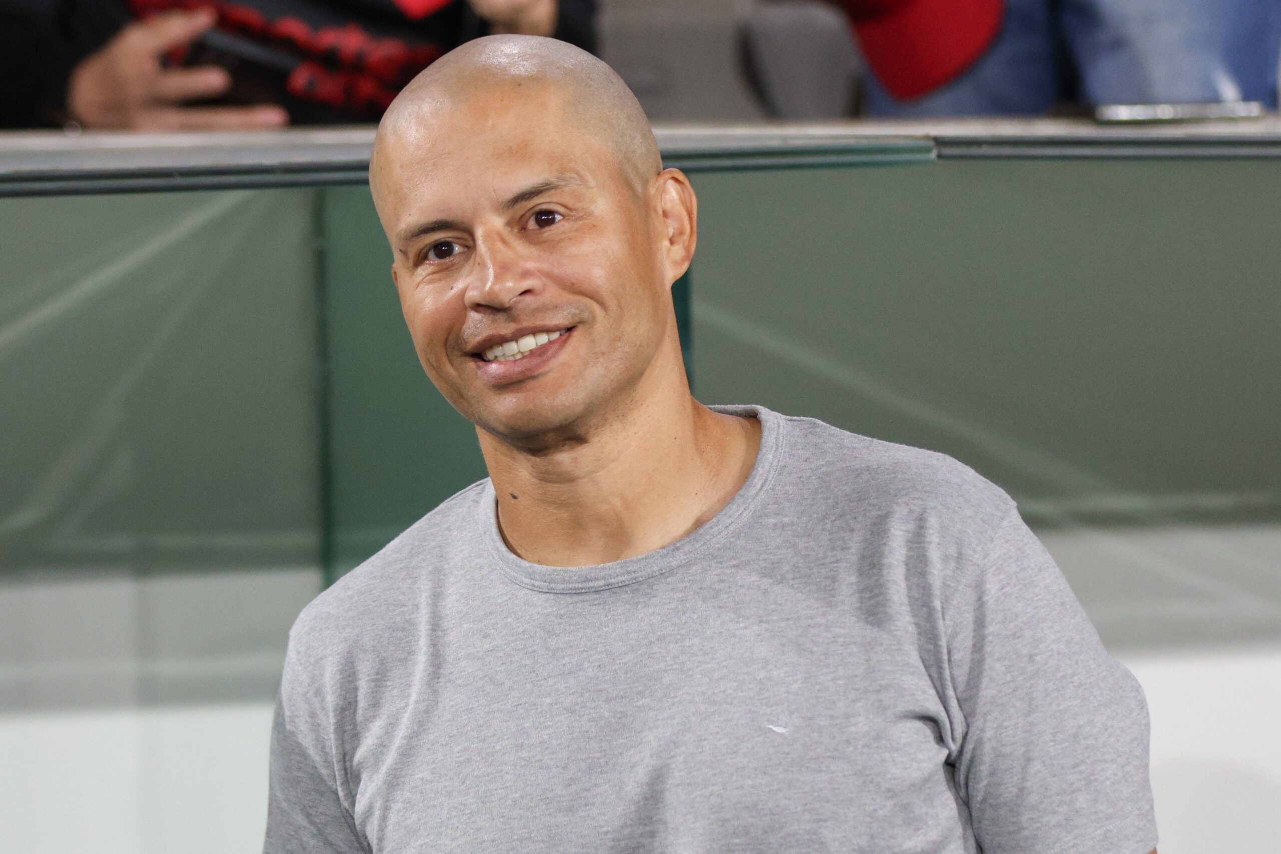 Alex de Souza assume comando do Athletic para Série B e Copa do Brasil 2026