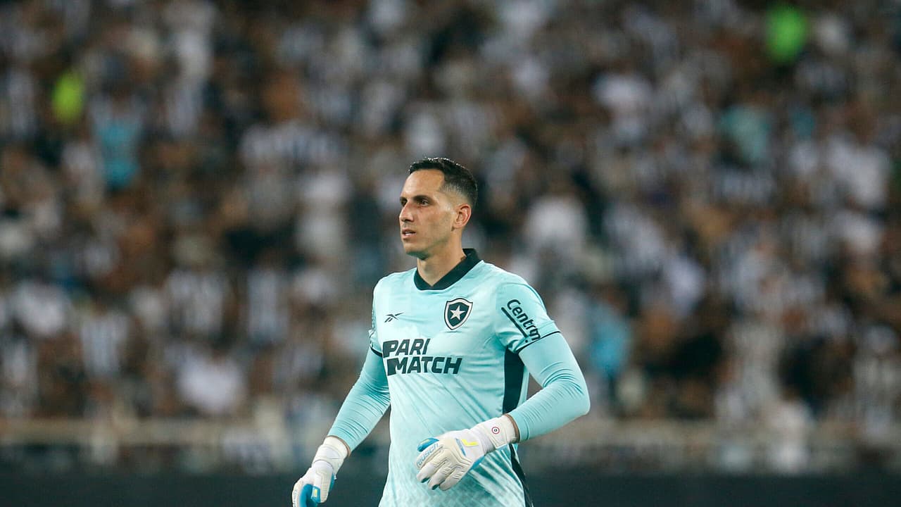 Gatito Fernández mira retorno ao futebol brasileiro para brilhar na Copa do Mundo