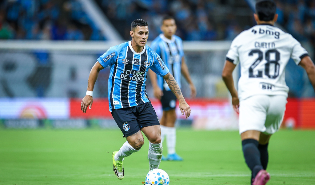 Grêmio supera Atlético-MG com um a mais e embala no Brasileirão – imagem do artigo