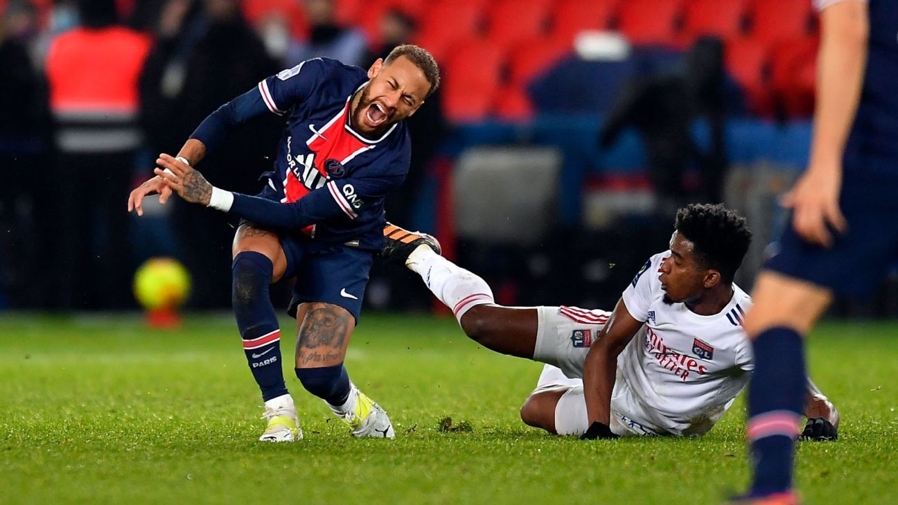 Confusão entre Neymar e Thiago Mendes agita jogo entre Santos e Vasco na Vila