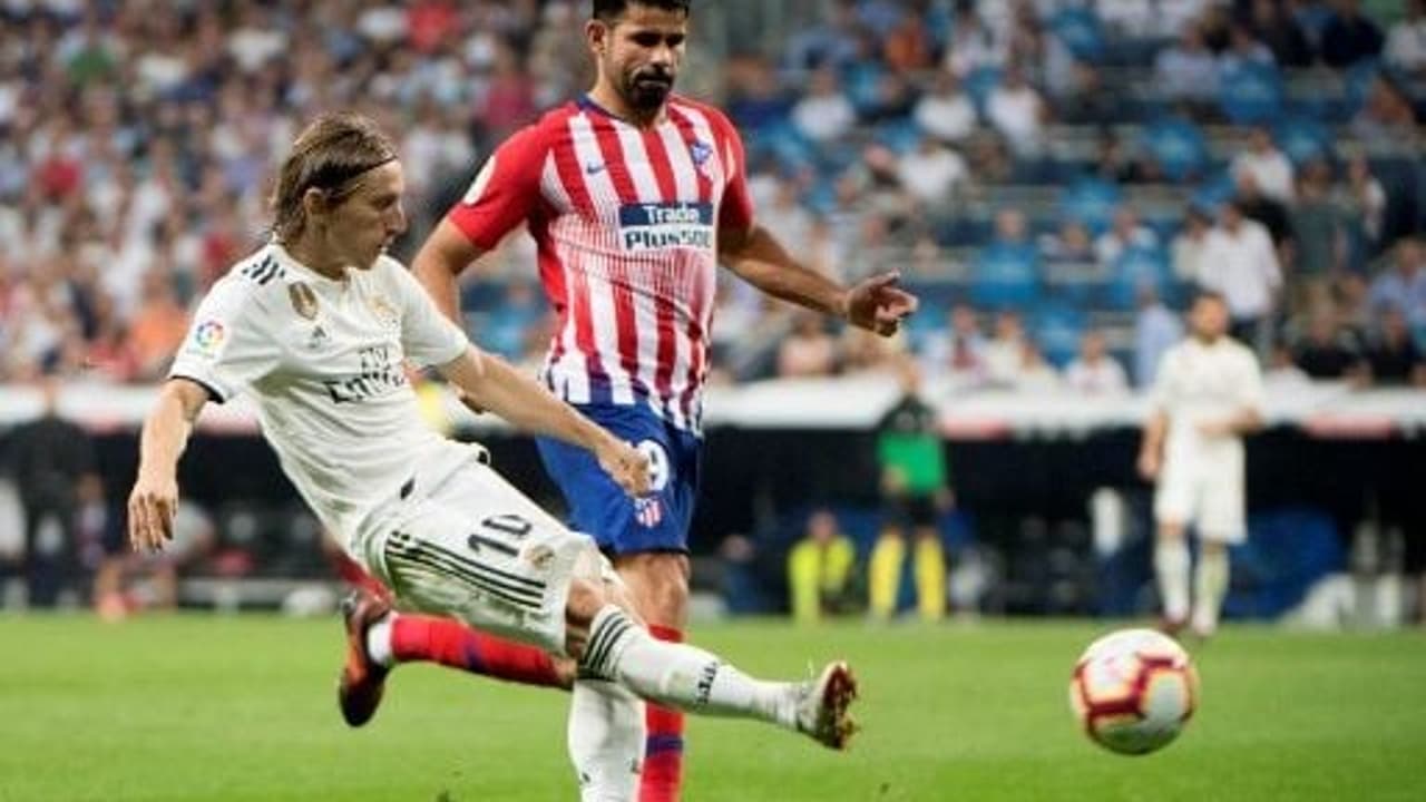 Diego Costa anuncia aposentadoria aos 37 anos após carreira de glórias no futebol