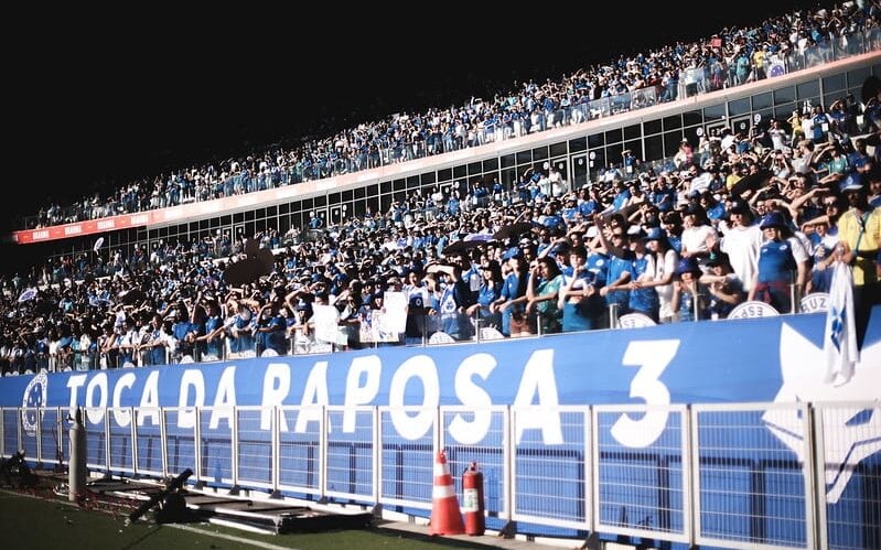 Cruzeiro x Coritiba: expectativa de 30 mil torcedores no Mineirão para a 2ª rodada do Brasileirão 2026