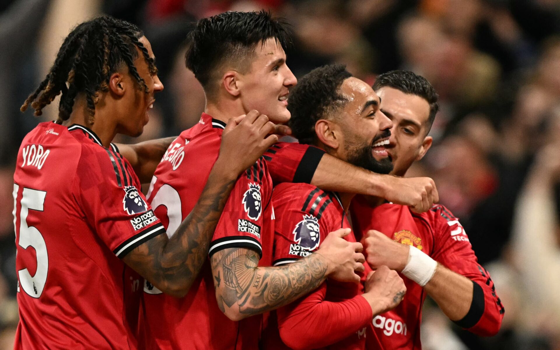 Agenda do Futebol: Jogos Imperdíveis do Brasileirão Feminino e Europeus Nesta Segunda – imagem do artigo