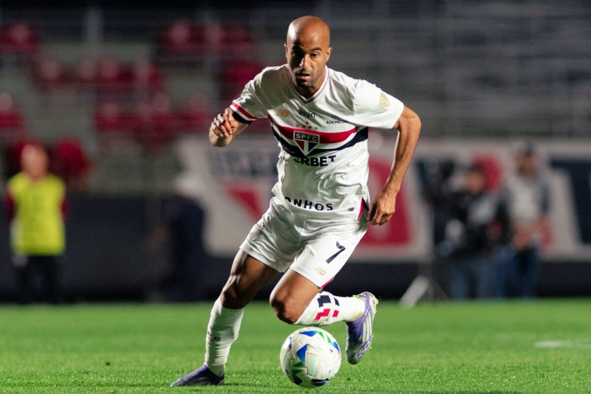 Lucas Moura se aproxima de marca histórica no São Paulo após assistência decisiva – imagem do artigo