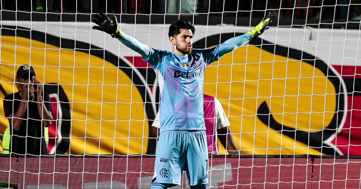 Flamengo vence Vitória fora de casa e conquista primeiros pontos no Brasileirão 2026