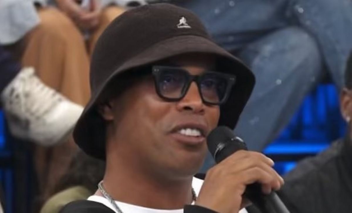 Ronaldinho revela: “Não assisto jogos completos, só os melhores momentos” – imagem do artigo
