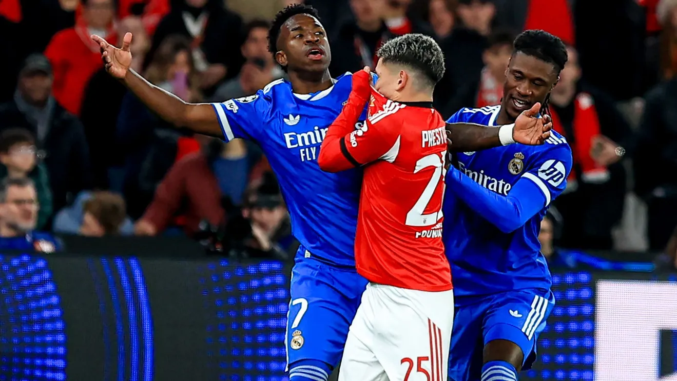 Rio Ferdinand rebate ataques racistas contra Vini Jr e cobra punição exemplar