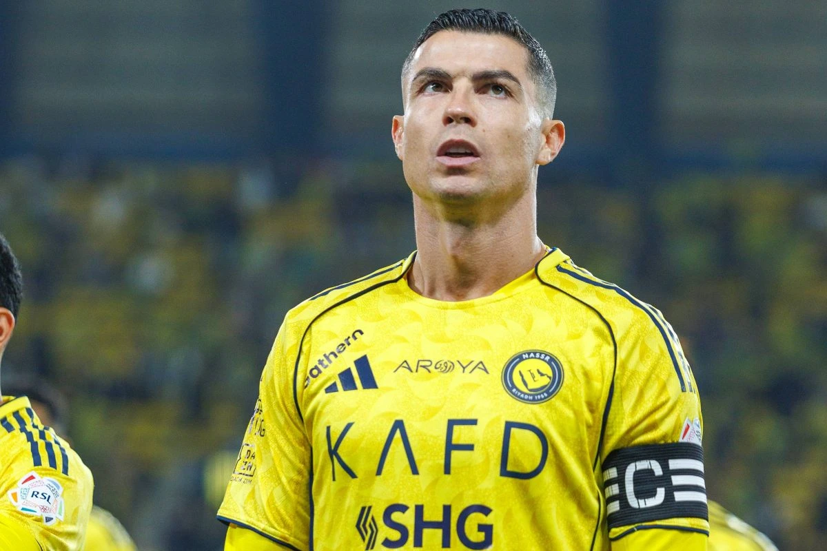 Cristiano Ronaldo sofre lesão na coxa e preocupa torcida do Al-Nassr