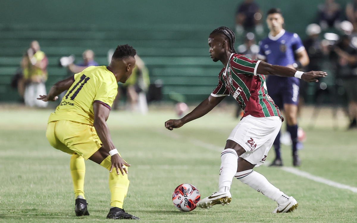 Fluminense encaminha empréstimo de Santi Moreno ao Dallas FC com cláusula de venda abaixo do valor pago