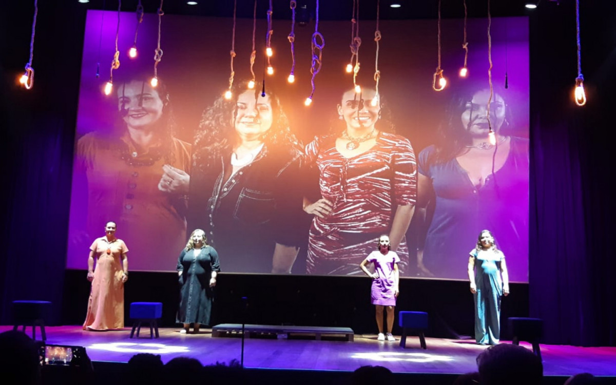 Peça teatral gratuita em Niterói celebra as mulheres com humor e emoção – imagem do artigo