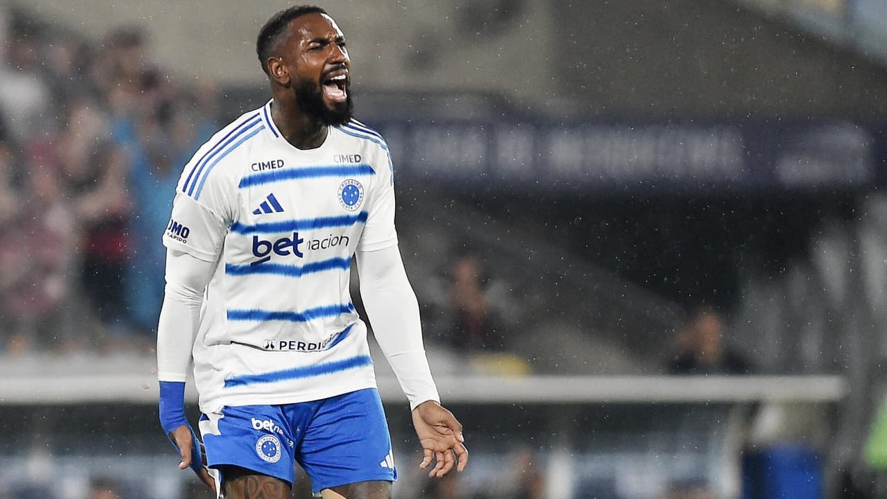 Flamengo domina Cruzeiro com golaços de Pedro e Carrascal no Maracanã