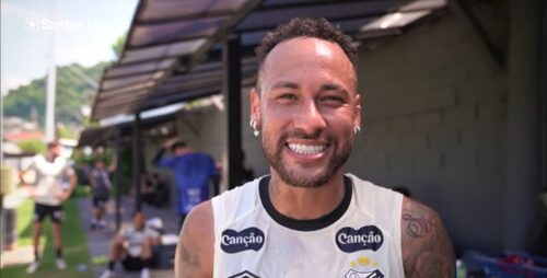 Neymar valoriza experiência dos jovens em jogo-treino no Santos e mira retorno ao time
