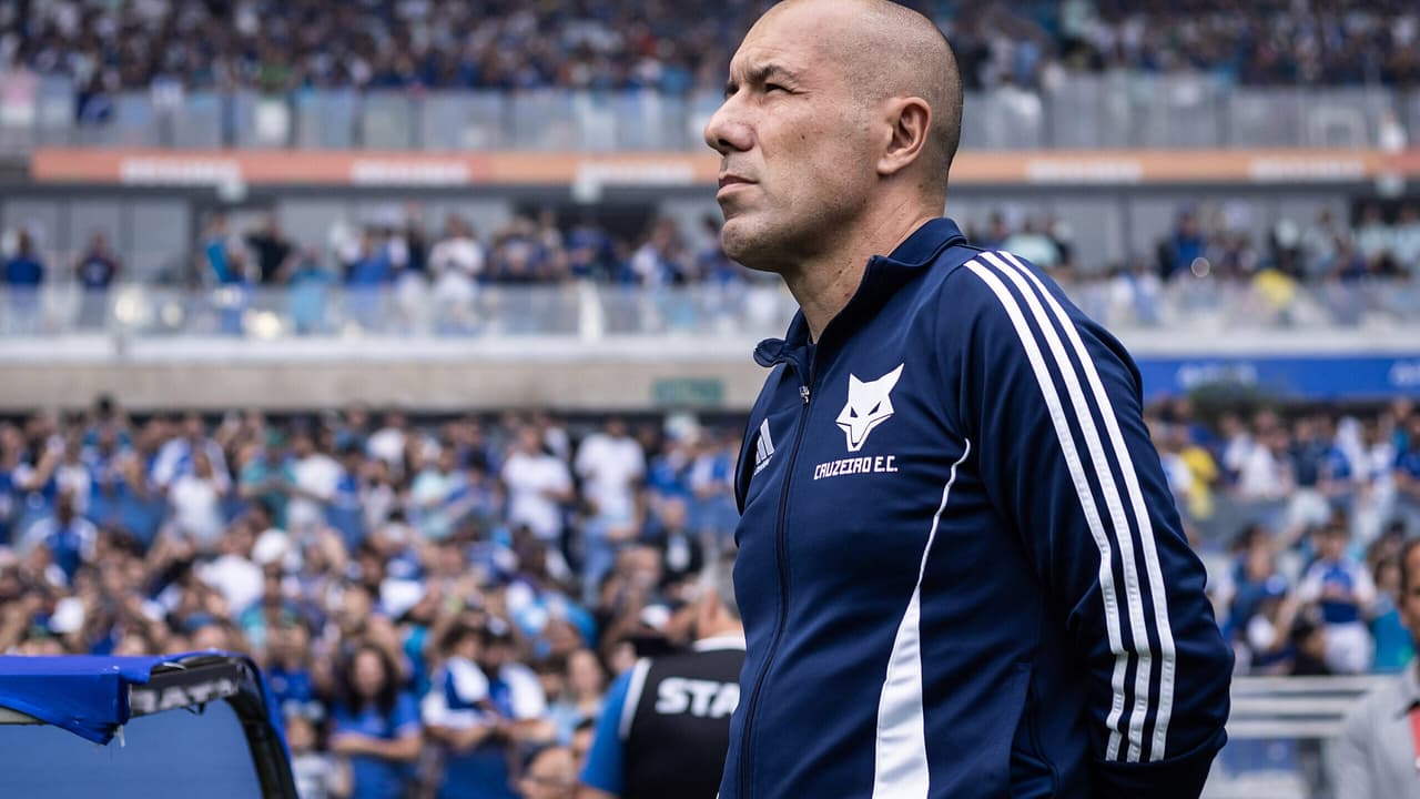 Leonardo Jardim pode assumir o Flamengo em 2026 após saída de Filipe Luís – imagem do artigo