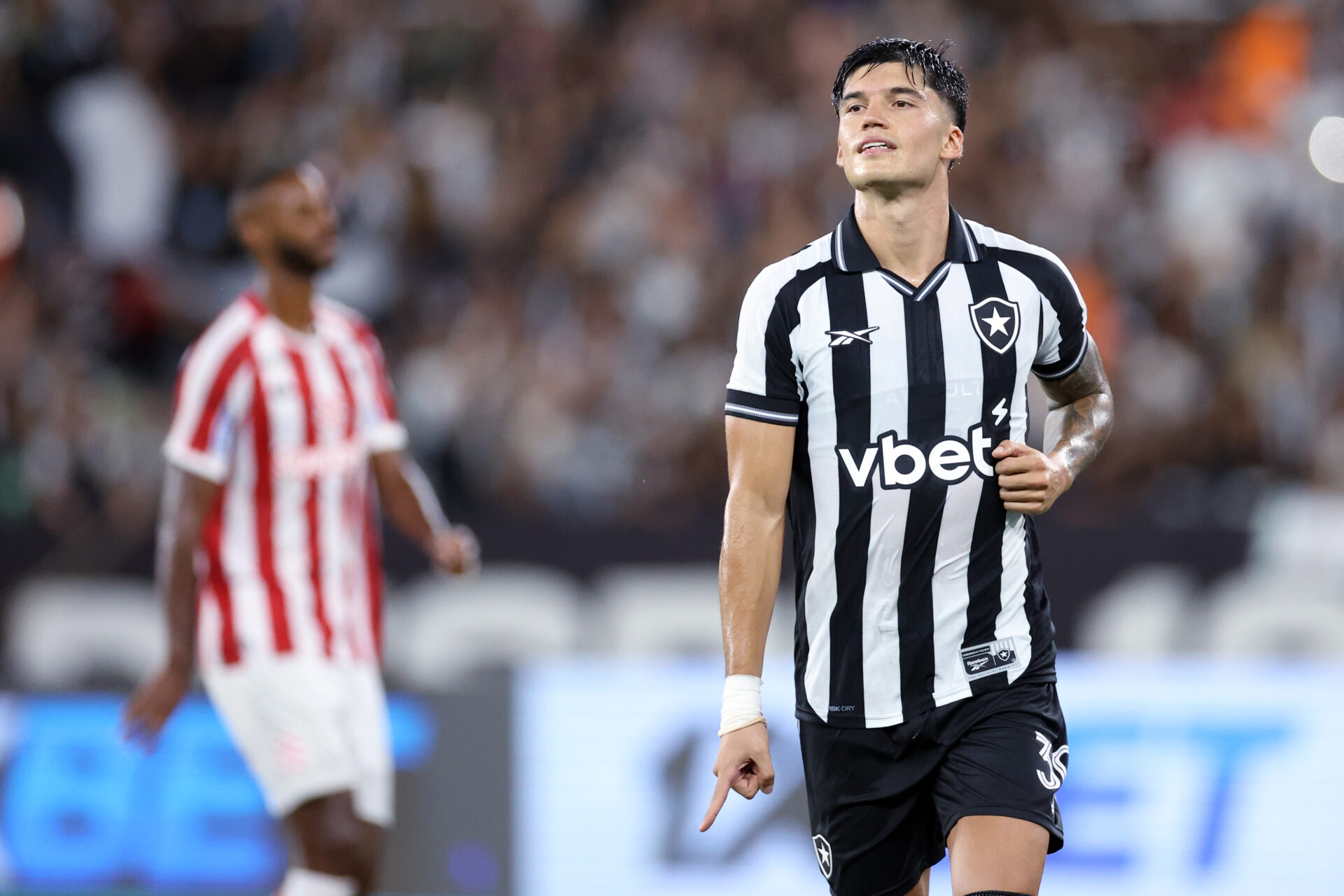 Botafogo garante título da Taça Rio com vitória sobre Bangu e já mira duelo decisivo