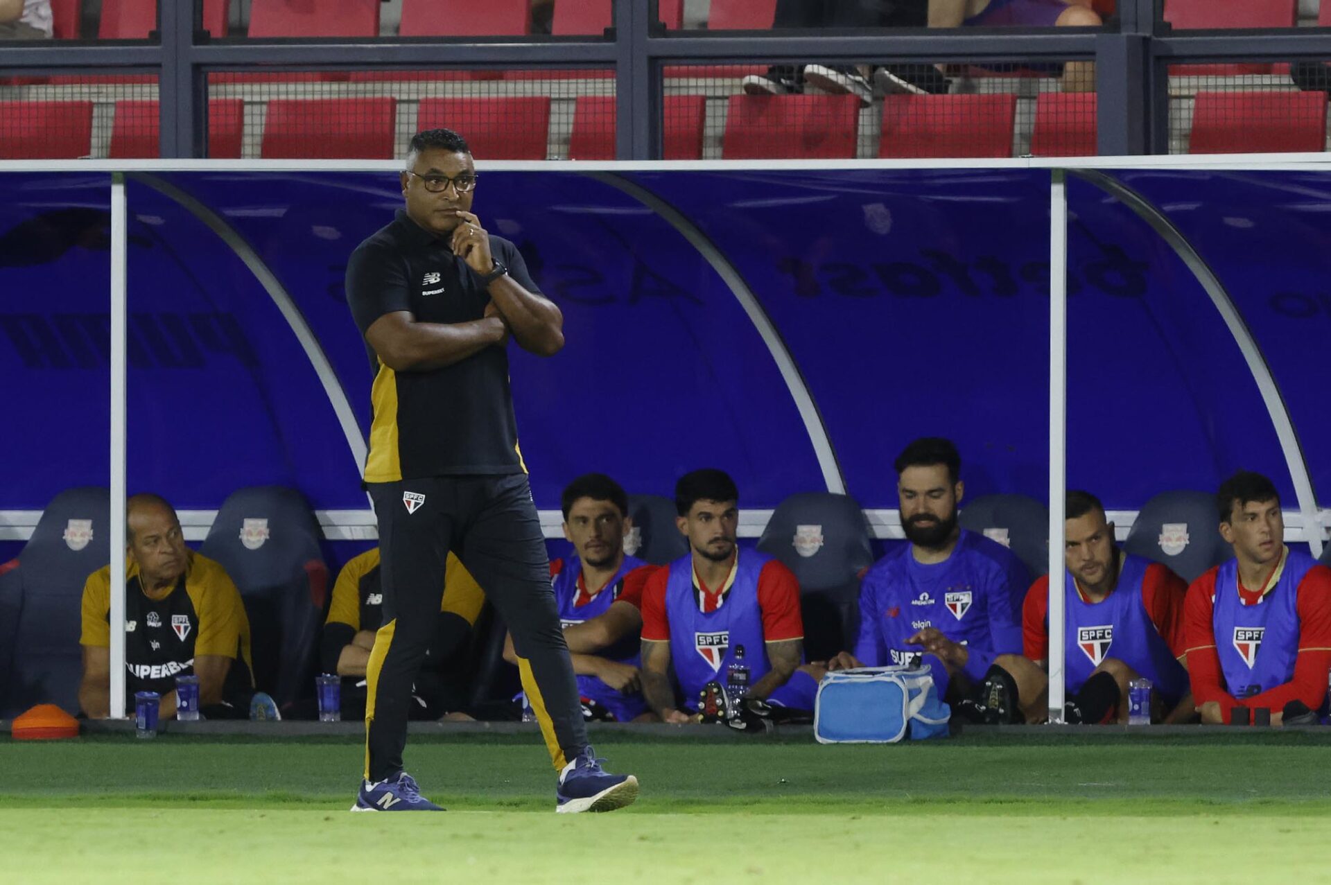 São Paulo assume liderança do Brasileirão após virada contra Red Bull Bragantino – imagem do artigo