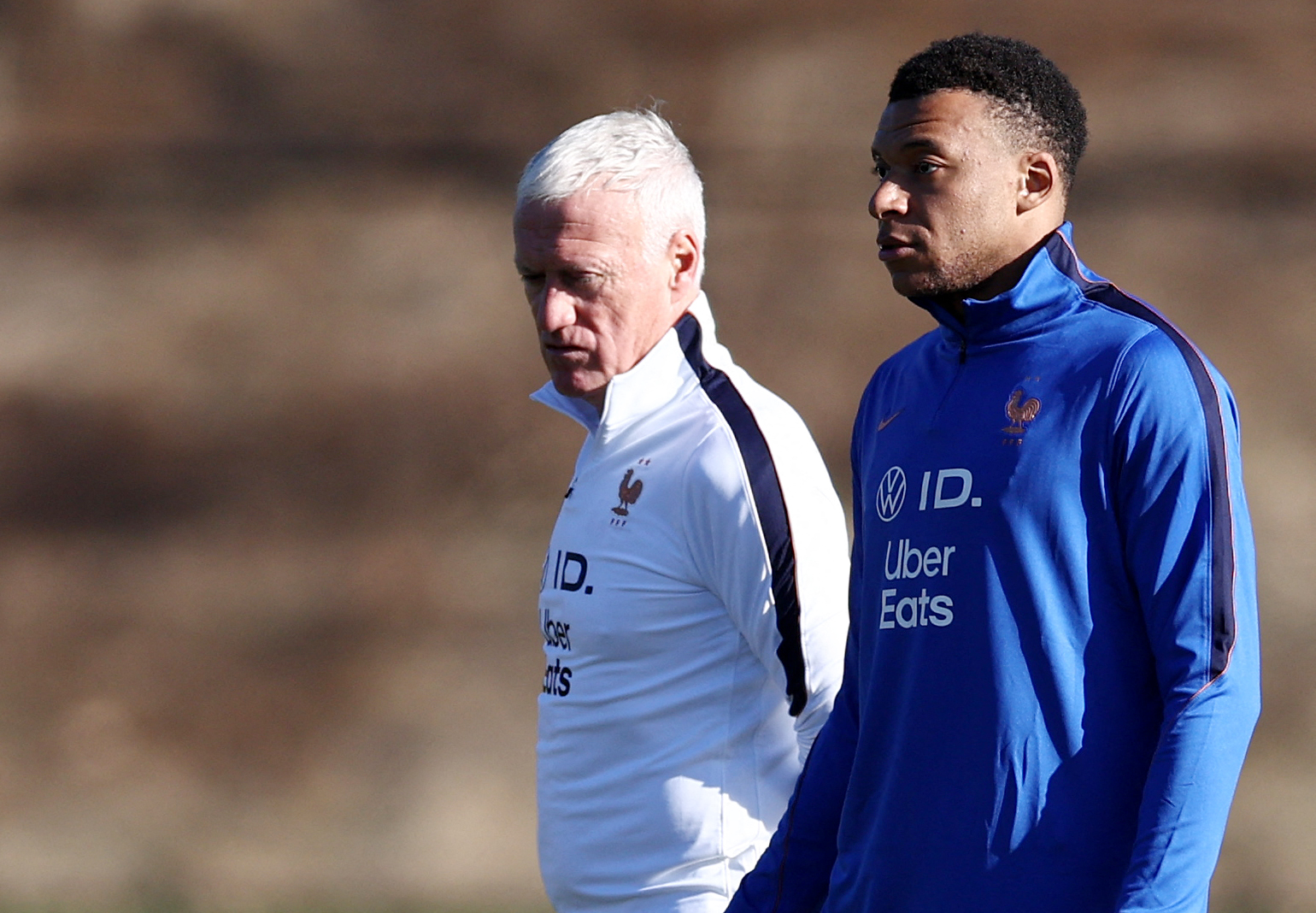 Didier Deschamps mantém silêncio sobre futuro técnico da França e evita polêmica