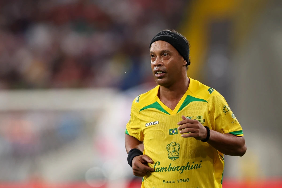 Netflix anuncia documentário exclusivo sobre Ronaldinho Gaúcho para abril de 2026