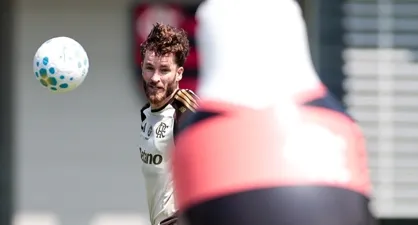 Léo Pereira confirmado como titular do Brasil; Flamengo garante retorno dos convocados para o Brasileirão