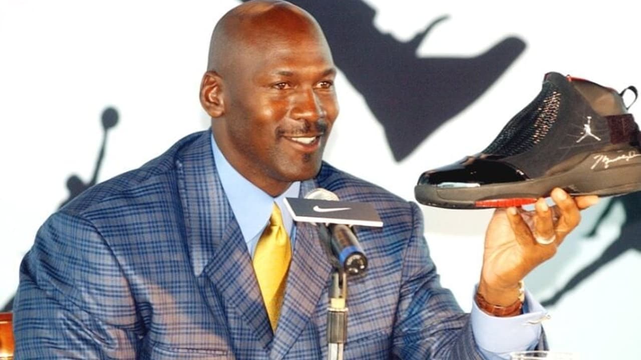 Michael Jordan supera Messi e Cristiano Ronaldo como o esportista mais rico do mundo