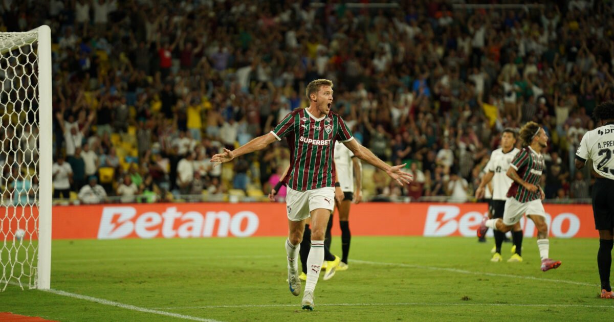 Fluminense vence Atlético-MG no Maracanã e se firma na briga pelo topo do Brasileirão