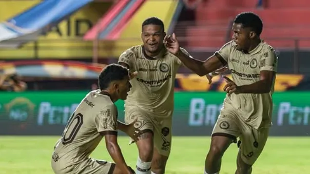 Jacuipense e América-RN se enfrentam em duelo decisivo pela Copa do Nordeste