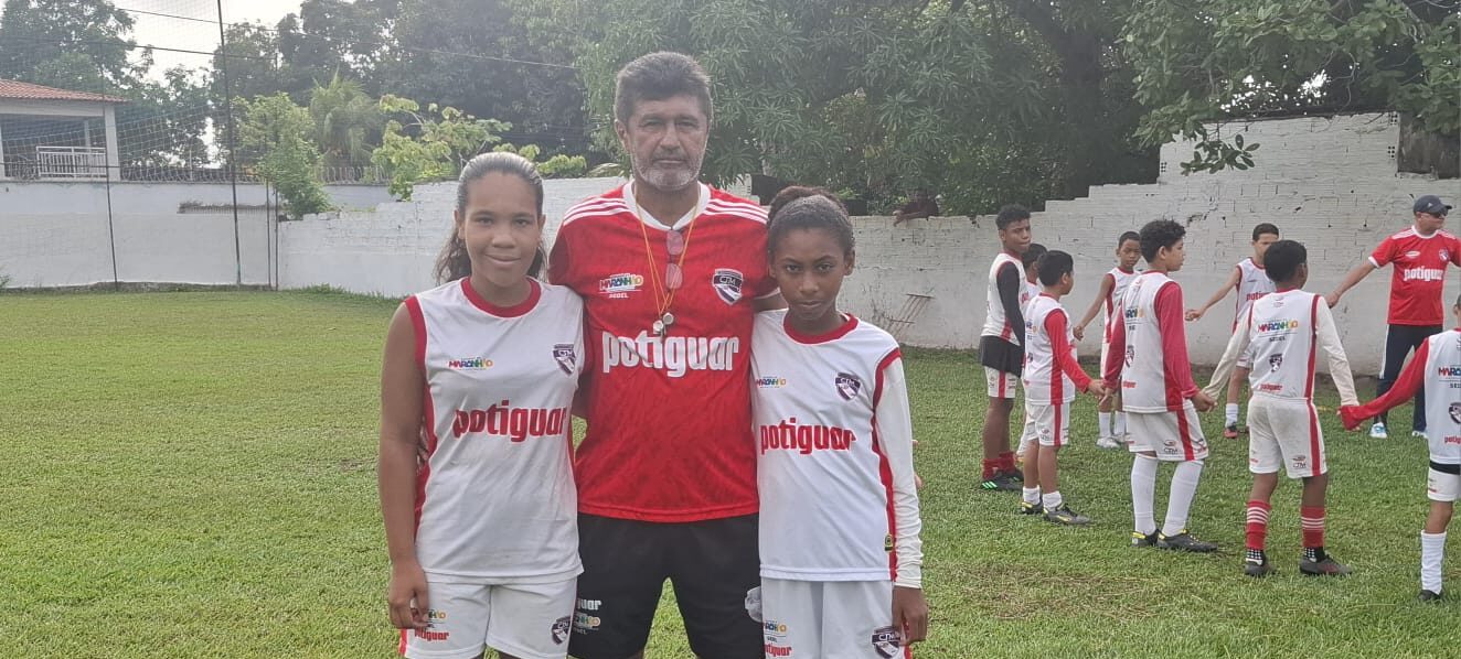 Futebol feminino ganha força em São José de Ribamar com jovens talentos da Escolinha CTM