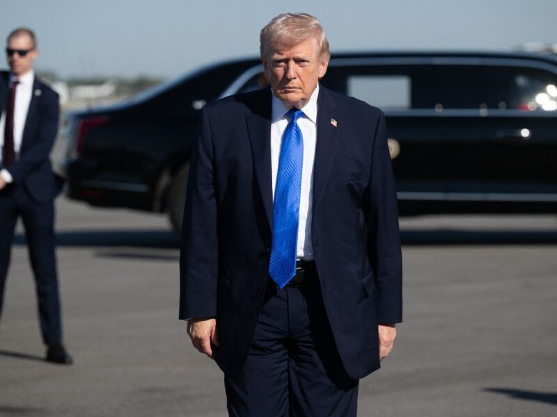 Flórida aprova renomeação do Aeroporto de Palm Beach para homenagear Donald Trump – imagem do artigo