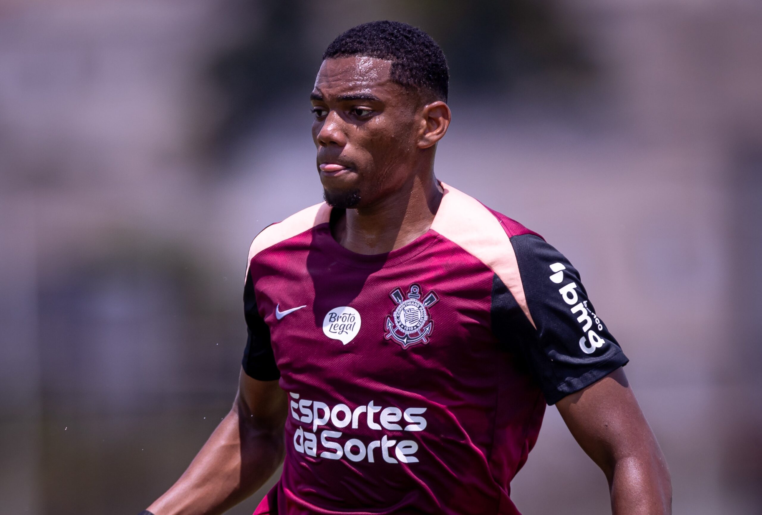 André, jovem promessa do Corinthians, quase foi vendido ao Milan, mas permanência foi decidida