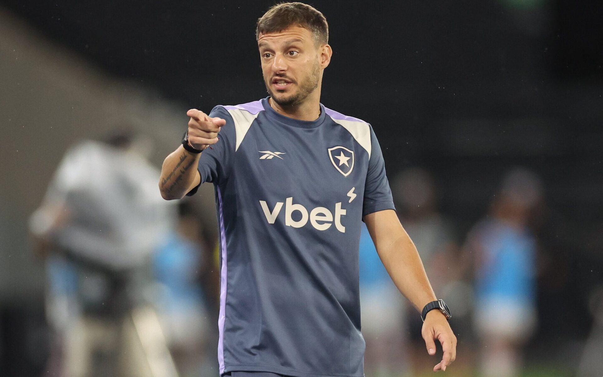 Botafogo enfrenta desafio decisivo contra Barcelona-EQU com elenco desfalcado