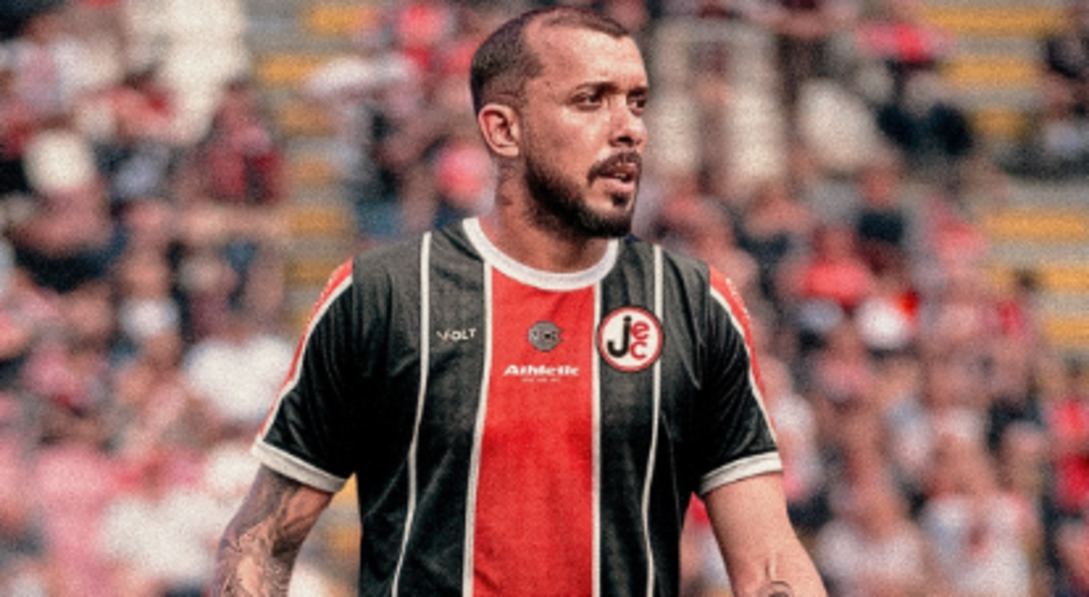Pedro Botelho retorna ao Joinville para disputar a Série D em 2026