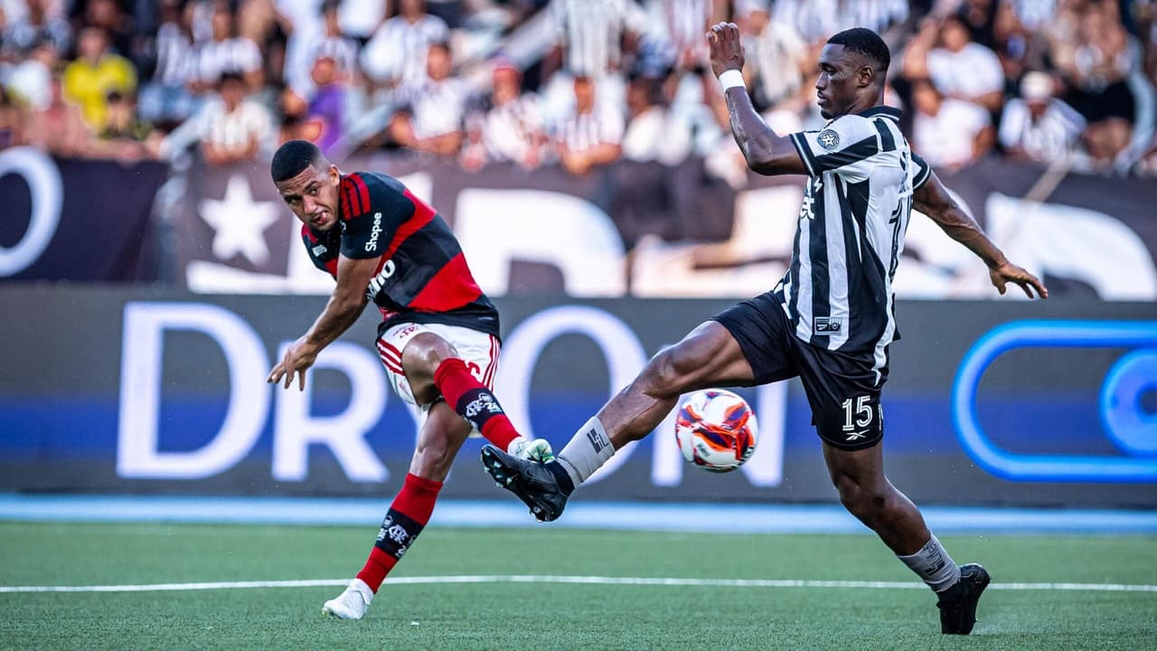Anderson Daronco será o árbitro do clássico Botafogo x Flamengo no Nilton Santos