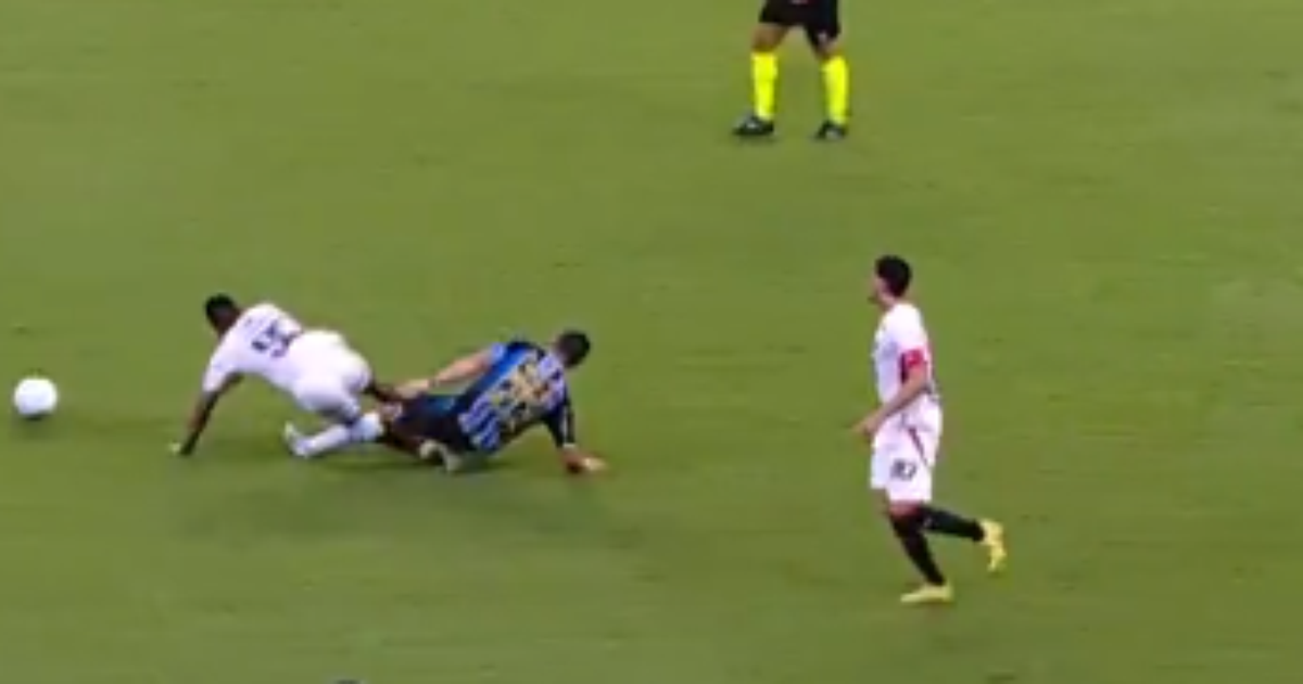 Marlon sofre fratura grave e ficará cinco meses afastado do Grêmio