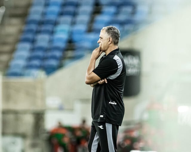 Ceará domina e abre vantagem contra ABC no Castelão com gol de Zanocelo