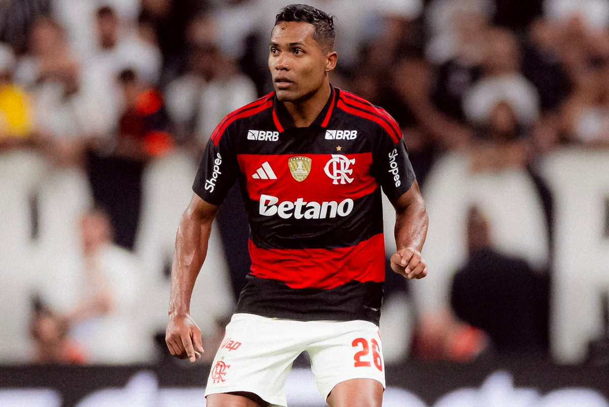 Lesão de Alex Sandro preocupa Flamengo e Seleção Brasileira