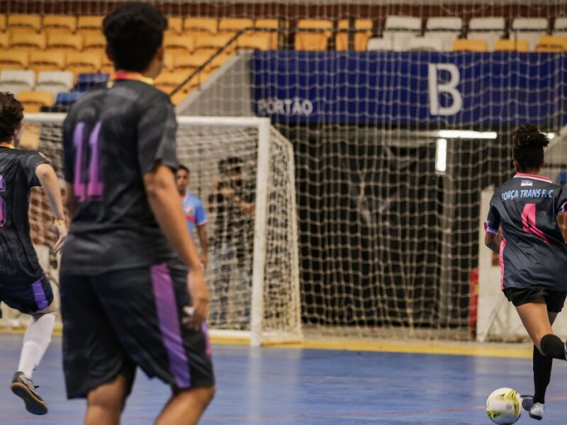 Recife Bom de Bola 2026 amplia modalidades e abre inscrições para futsal e vôlei