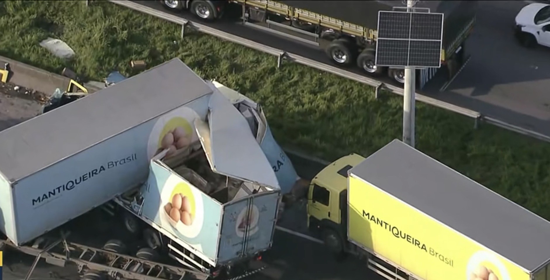 Acidente grave na Dutra em Nova Iguaçu envolve cinco veículos e deixa feridos – imagem do artigo