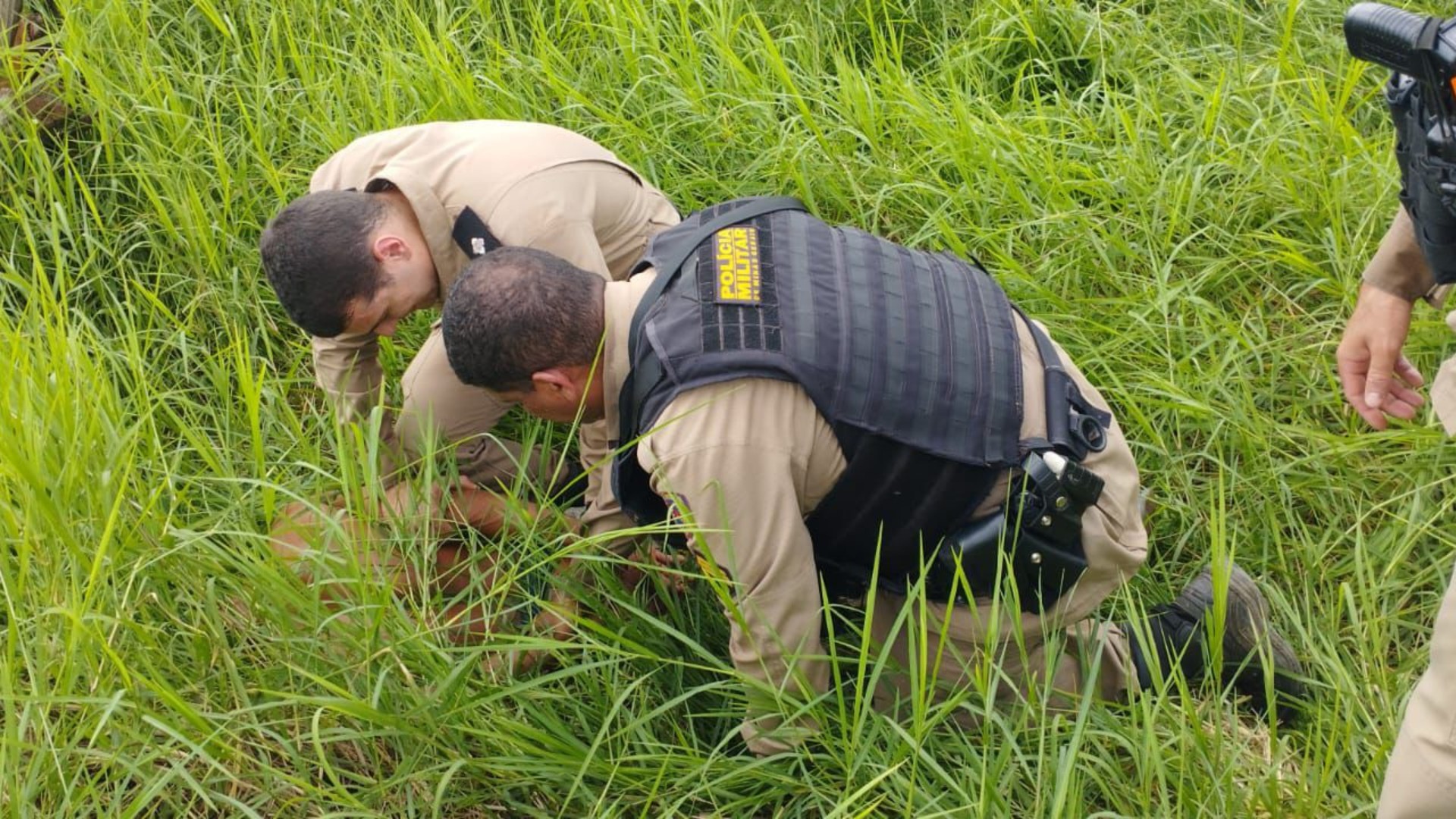 Feminicídio em Fronteira: homem é preso após matar companheira a facadas e se esconder em canavial