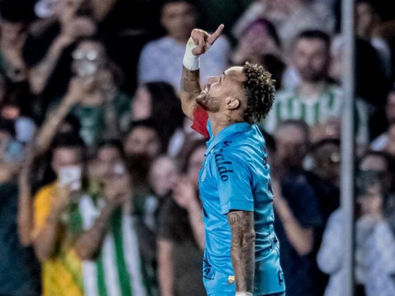 Zico questiona preparo de Neymar para a Copa e destaca comparação com Messi e CR7