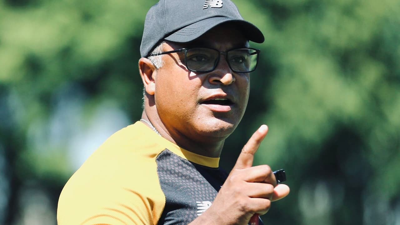 Roger Machado prepara São Paulo com novidades táticas para duelo contra Internacional