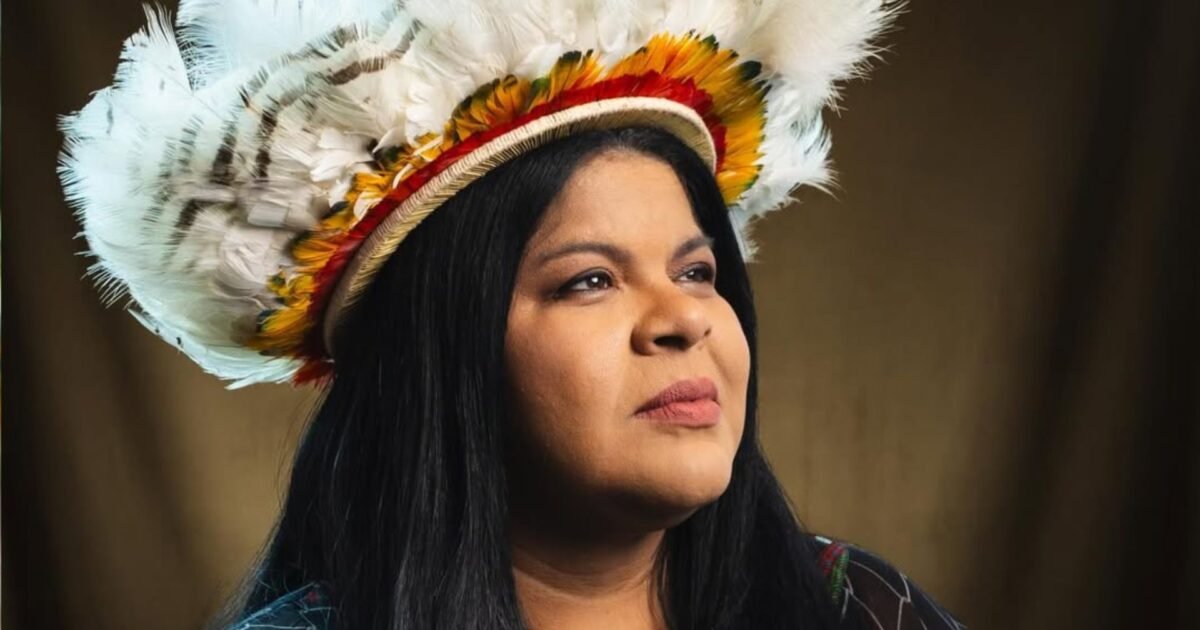 Sônia Guajajara é internada em UTI para investigação de quadro infeccioso