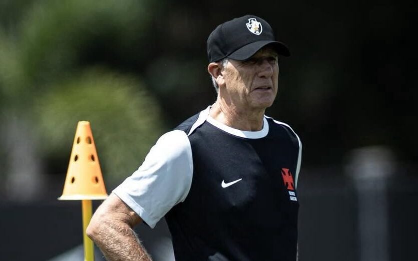 Vasco enfrenta Grêmio em São Januário buscando sequência positiva no Brasileirão