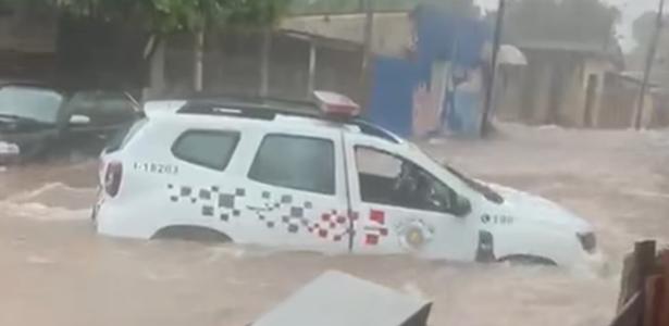 Enxurrada arrasta idoso em Martinópolis e preocupa Defesa Civil em SP