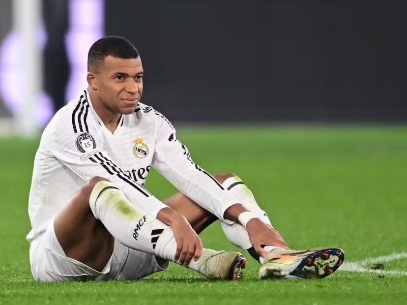 Mbappé busca especialista francês para tratar lesão no joelho e preocupa Real Madrid – imagem do artigo