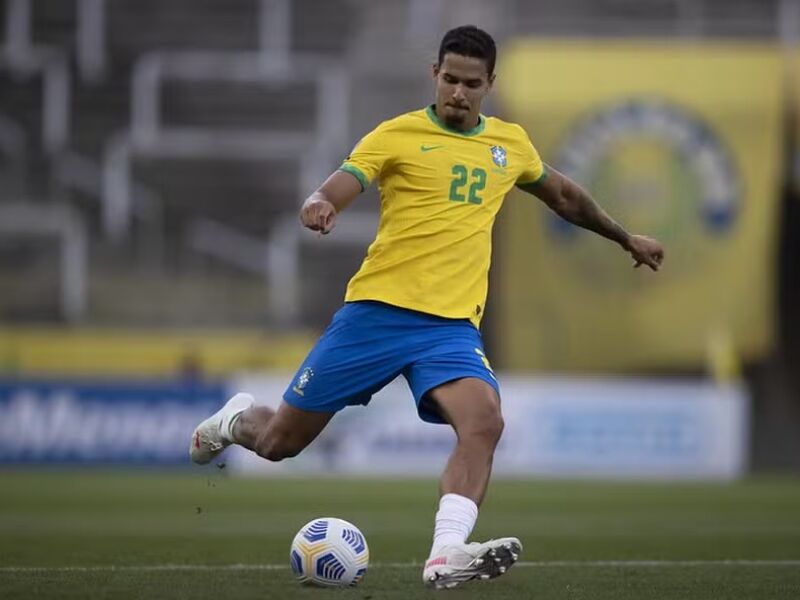 Lucas Veríssimo retorna ao Santos após polêmica negociação no Catar – imagem do artigo