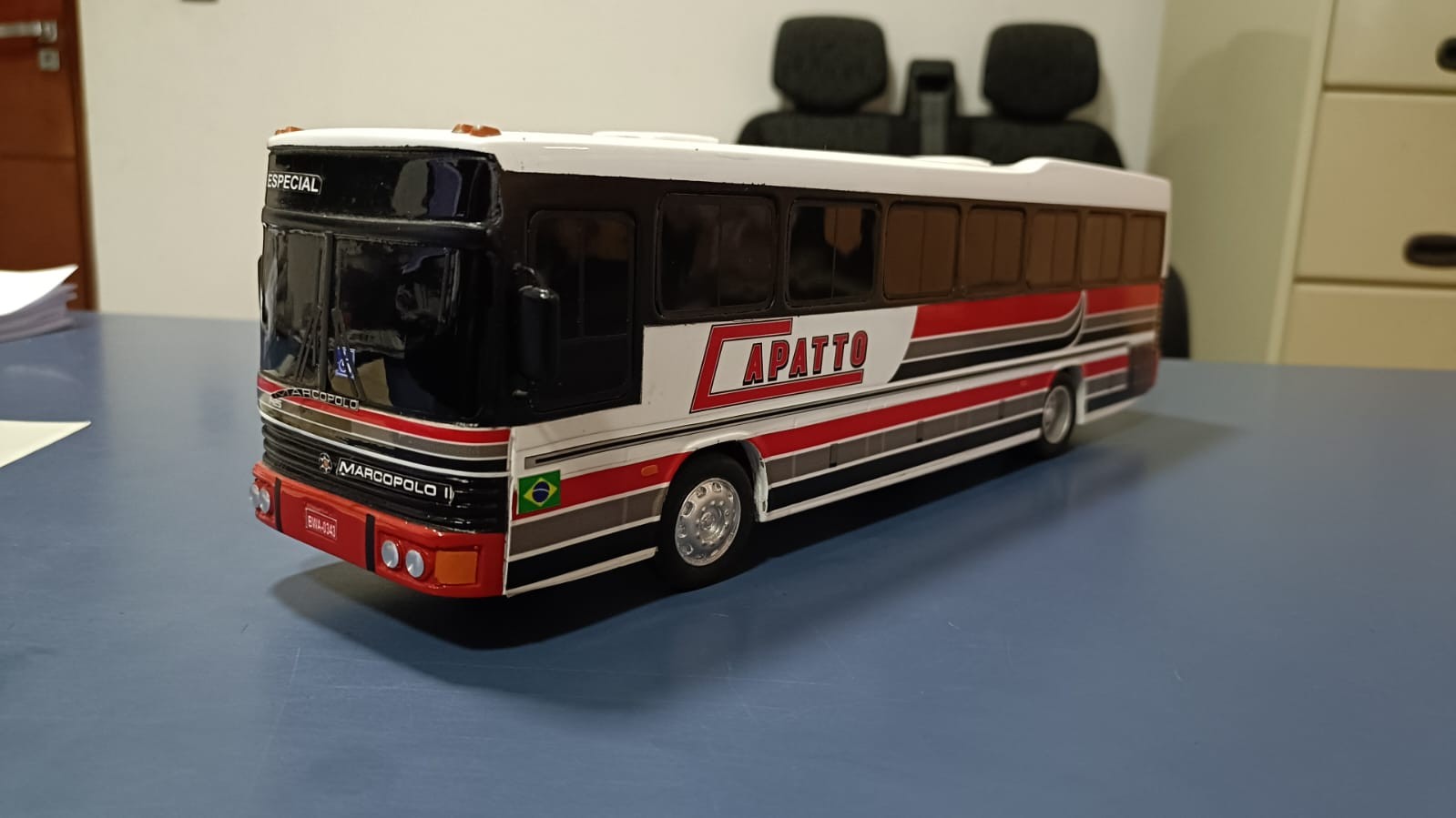 Ônibus histórico do América-SP ganha restauração e homenagem à família Capatto